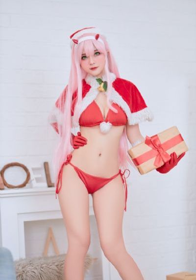 爱矢峰子